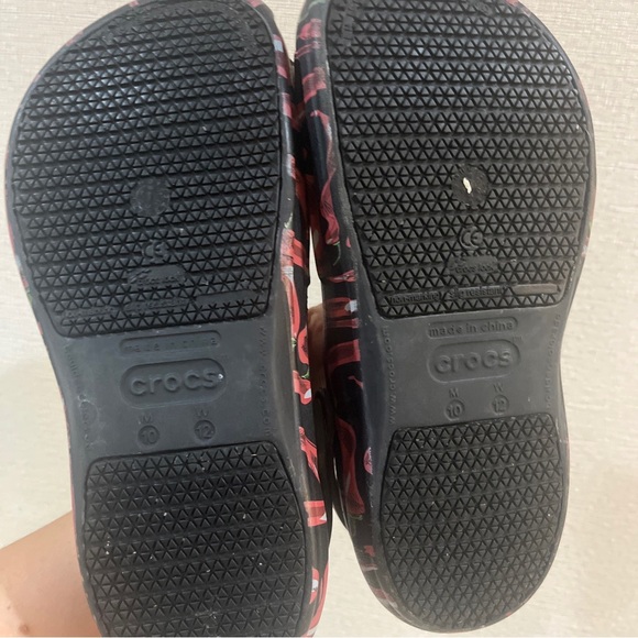 Crocs at Work Zueco Bistro Antideslizante Unisex Men 10 Women 12 Chili - Picture 5 of 10